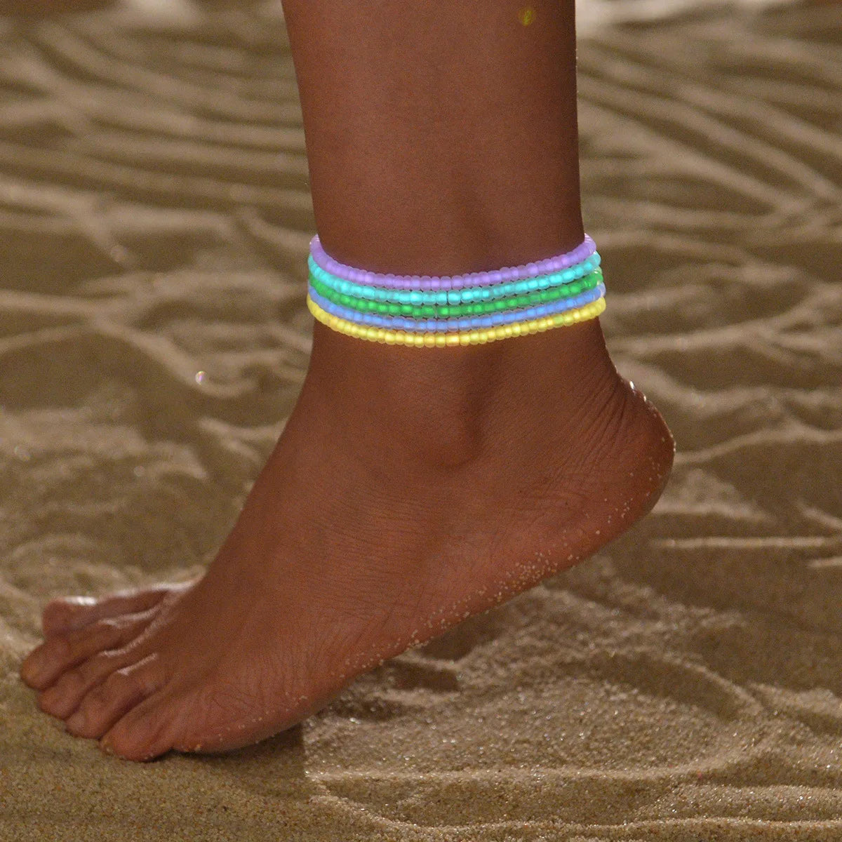 Luminous Rainbow Anklet Set – 5-Piece Acrylic Rice Bead Anklets Glow by Hellen
